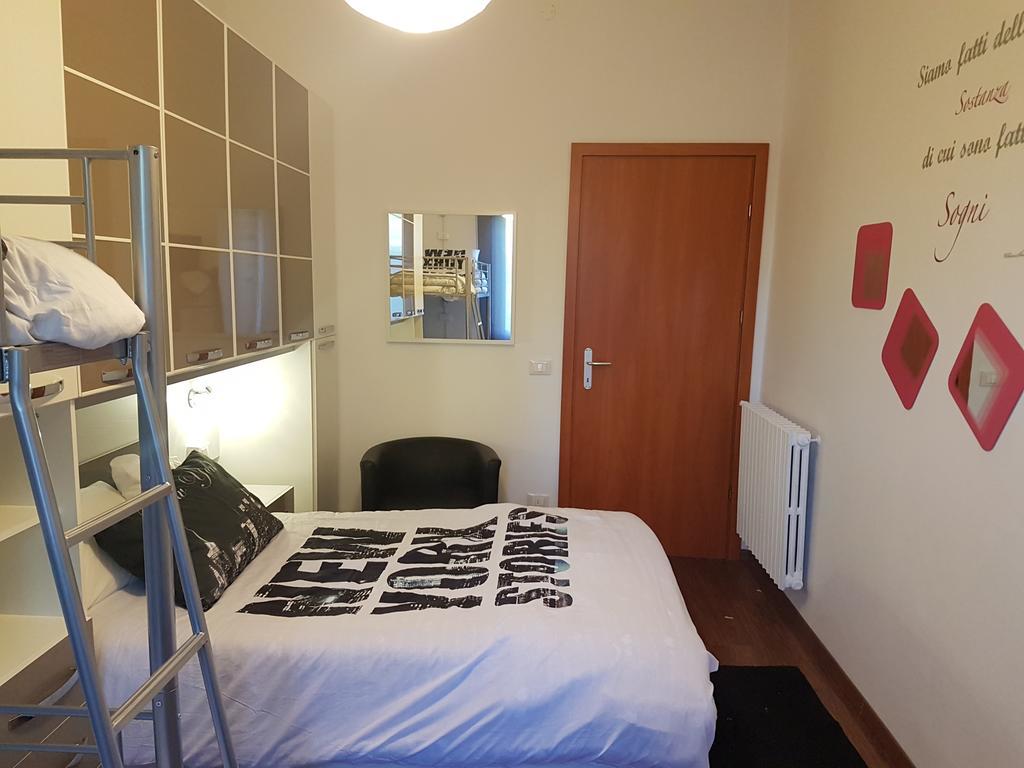 Bismantova Guest House เรจโจเอมิเลีย ภายนอก รูปภาพ